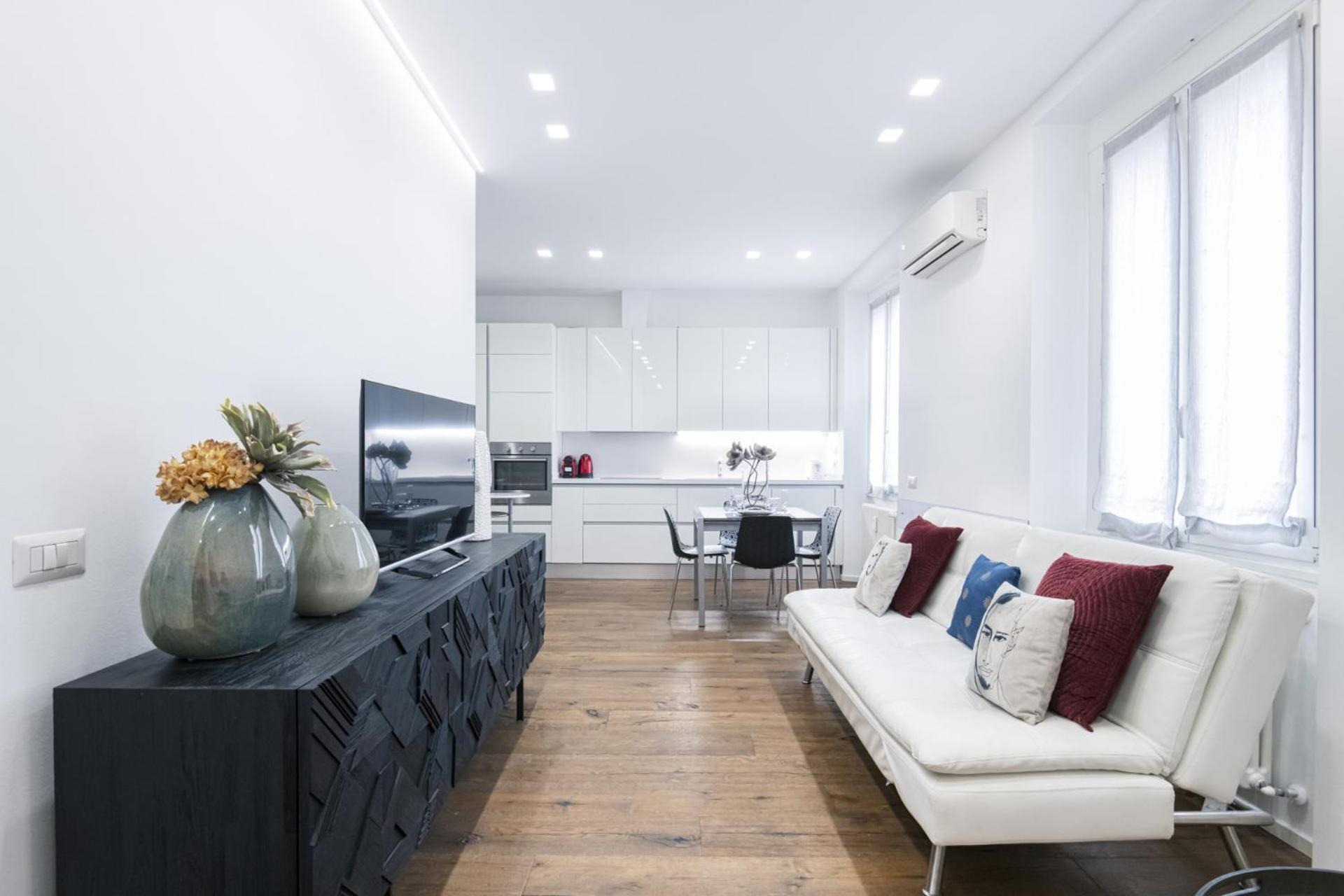 Easylife - Moderno E Chic Con Led Atmosferici Appartement Milan