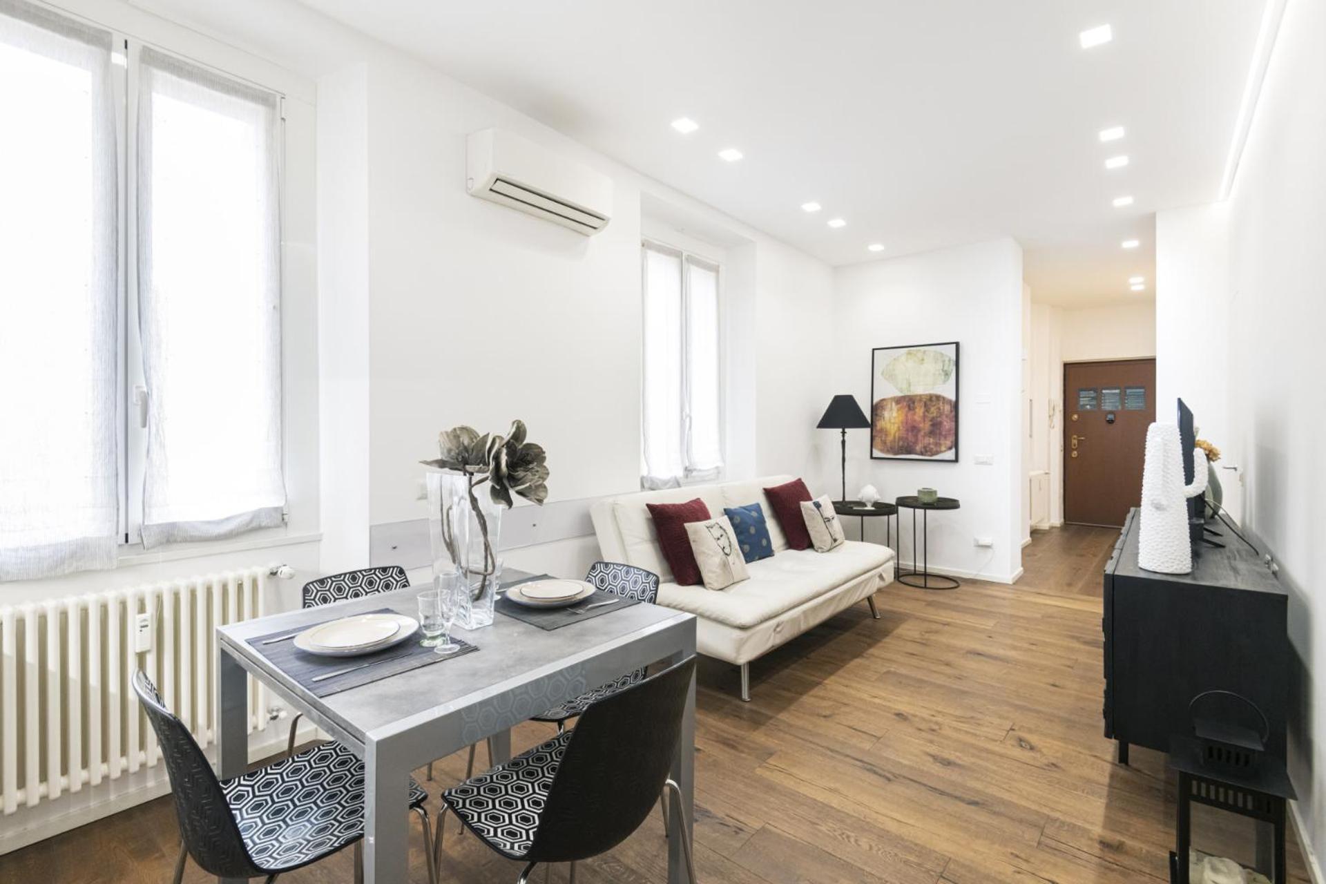 Easylife - Moderno E Chic Con Led Atmosferici Appartement *