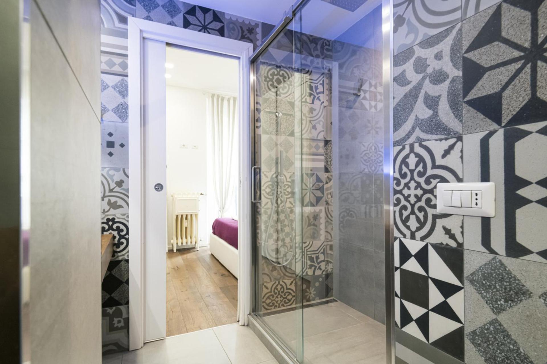 Easylife - Moderno E Chic Con Led Atmosferici Appartement